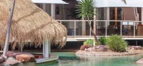 A slice of paradise,entire condo / beach views - Image 4