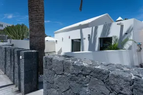 Luxury house in Costa Teguise, waterfront - Image 5
