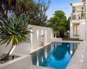 Private luxury beachside home with pool - Image 3