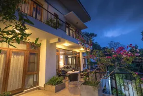 Mandarin Hill Residence - Image 5