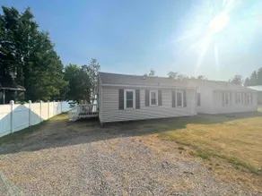 Snell Brown Cottage on Crystal Lake - Image 3