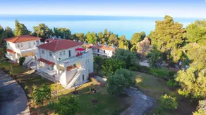 Amazing Sea View Maisonette Sea La Vie Villa - Image 2