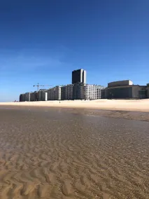 Beach Condo with side sea view in Ostend - Image 5
