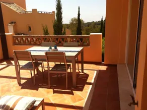 Apartment in Marbella near Sandy Beach - Image 4