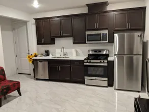 550 Sft Private Guest Suite - Image 4