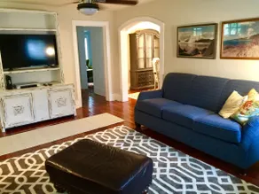 Havana House - Image 2