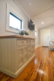 Mar Q Apartment - Image 3