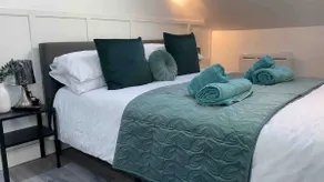 Executive Style 2 Bed Flat in Bridgend F2 - Image 3