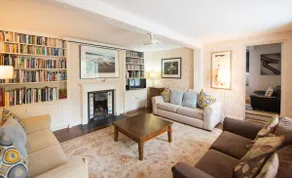 Fab big house near beaches - central with parking - Image 4