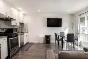 Belle maison récemment rénovée près de SFO - Image 4