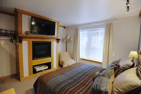 Super clean perfect spot to relax in the Mountains - Image 5