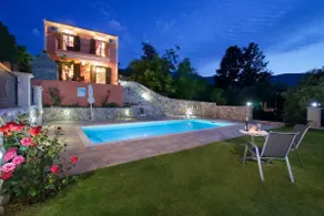 SUPERBE VILLA AVEC PISCINE PRIVÉE SITUATION CALME WIFI ET BARBEQUE - Image 5