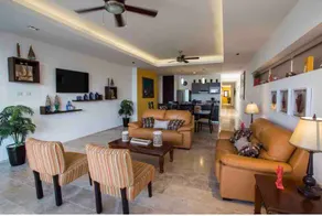 Oceanfront, Spectacular 3b, super internet - Image 2