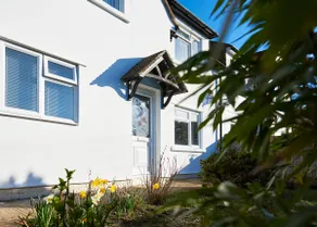 A quiet Edwardian house in the Cotswolds - Image 2