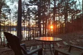Cozy Cabin w/ Lake Access, High-Speed Wi-Fi, BBQ - Image 2