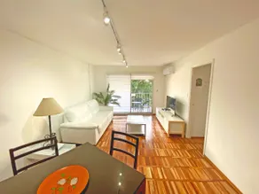 Bright apartment in a quiet and safe Pocitos neighborhood - Image 4