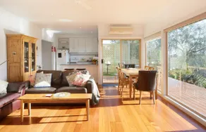 Mereweather Accommodation - Image 4