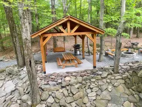 Lakeview Cabin in The Hideout - Image 2