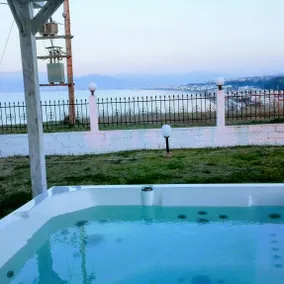 Villa Blue Apartments - Image 5