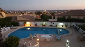 Independent chalet with beautiful views!!! - Image 3