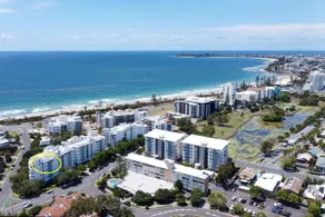 Alexandra Headland Resort Heaven, Pool / Beach ZD8 - Image 2