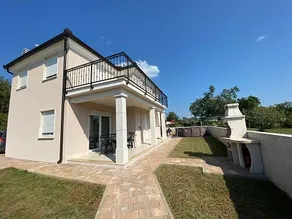 Villa Manka-Ferienvilla in einem ruhigen istrischen Dorf -Wald und Strand Nähe - Image 4