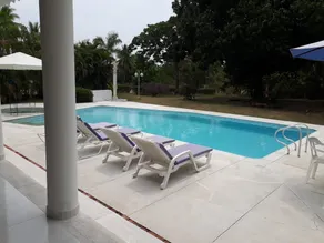 EL PEÑON CONDOMINIUM HAUS MIT PRIVATEM POOL IN GIRARDOT - Image 2