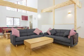 Alps Retreat Chalet - Image 2