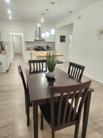 Mins 2 RiverWalk/Alamo/All DownTown -3 FULL Baths - Image 4
