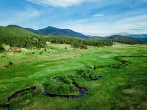 Secluded 3BR lodge on beautiful mountain preserve - Image 5