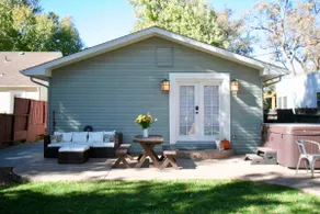 Rainbow Guesthouse🌈 Old Town Charm * Hot Tub/Sauna - Image 3