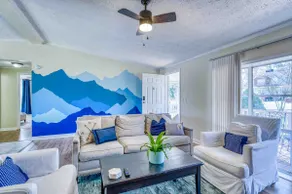5 Min to Biltmore | 10 Min to Downtown | Pet-Frdly - Image 2