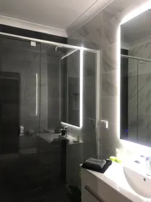 Luxury 2br home with King, 5 star private & close - Image 4