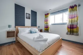 cozy 2 bedrooms semi-basment. Close to downtown - Image 4