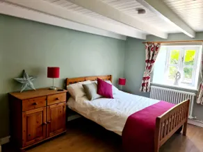 Ivy Cottage - Near Tenby - Sleeps 4 - Image 4