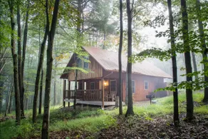The Killbuck Cabin @ The Mohicans Treehouse Resort - Image 2
