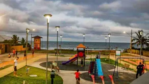 Sobrado Beira Mar Pé na Areia in Itapoá SC - Image 4