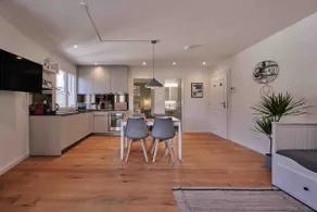 City Center Apartment with Mountain View - Image 2