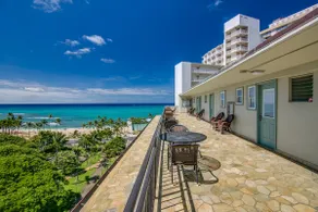 STUNNING PENTHOUSE - 100FT TO BEACH - LEGAL!! - Image 4