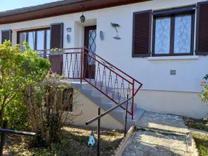 House - Image 2
