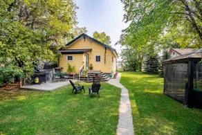 Cozy House ->ideal town location - Image 5