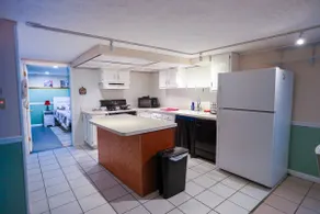 Entire Private Suite - Close to Cleveland Airport - Image 5