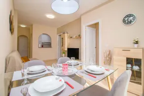 Apartment on San Julian - Image 2