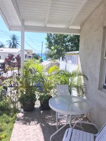 Stones Throw From The Beach (less than 2 min walk) - Image 2