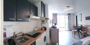 apartment with calm and relaxation - Image 4