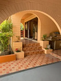 5 Bdrm Garden Home in Heart of Bangkok - Image 5