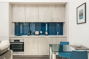 Cosy, modern guesthouse perfect for visiting Bath - Image 4