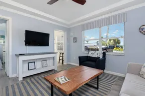 Cozy cottage on Casey Key - Image 3