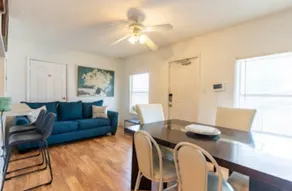Modest Miami Guest House - Image 2