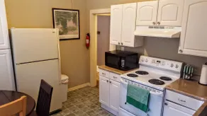 Centrally-located Cedar Rapids Apartment - Unit 1 - Image 5